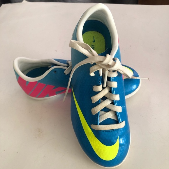 NIKE MERCURIAL VICTORY IV IC NEPTUNE BLUE/VOLT-TIDE POOL BLUE- 12 children. Used - Picture 5 of 10